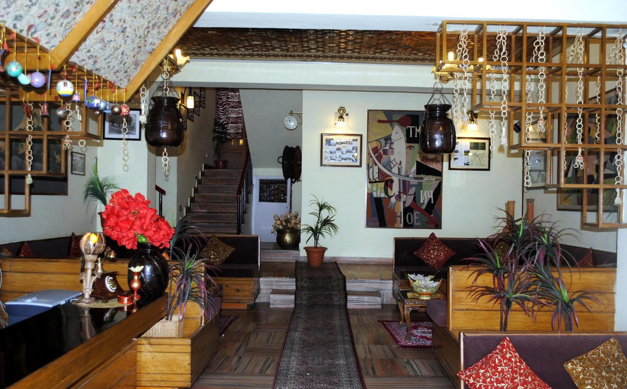 Welcome Hotel Gulmarg Ngoại thất bức ảnh