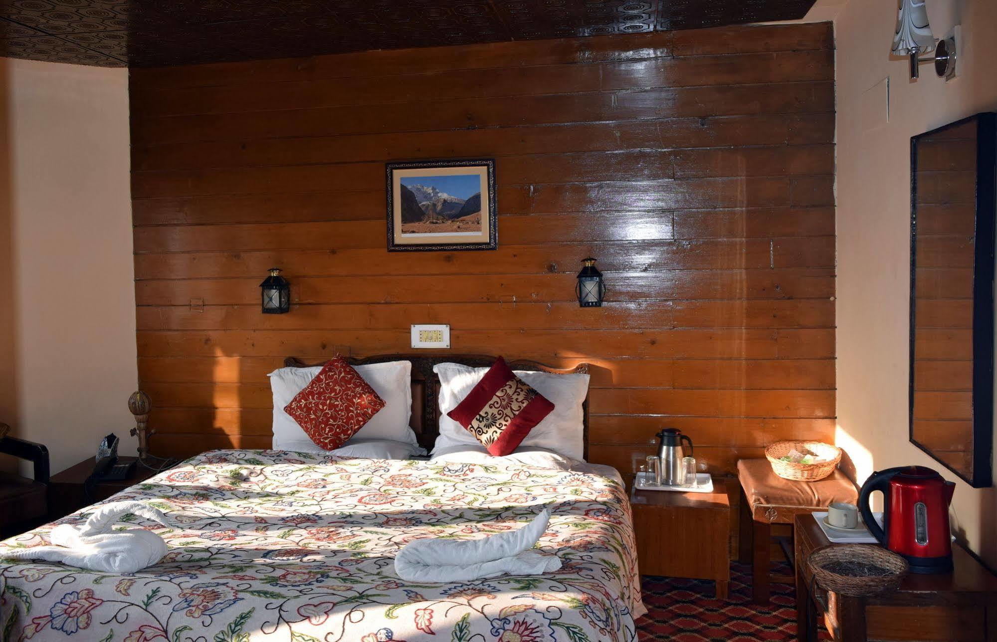 Welcome Hotel Gulmarg Ngoại thất bức ảnh