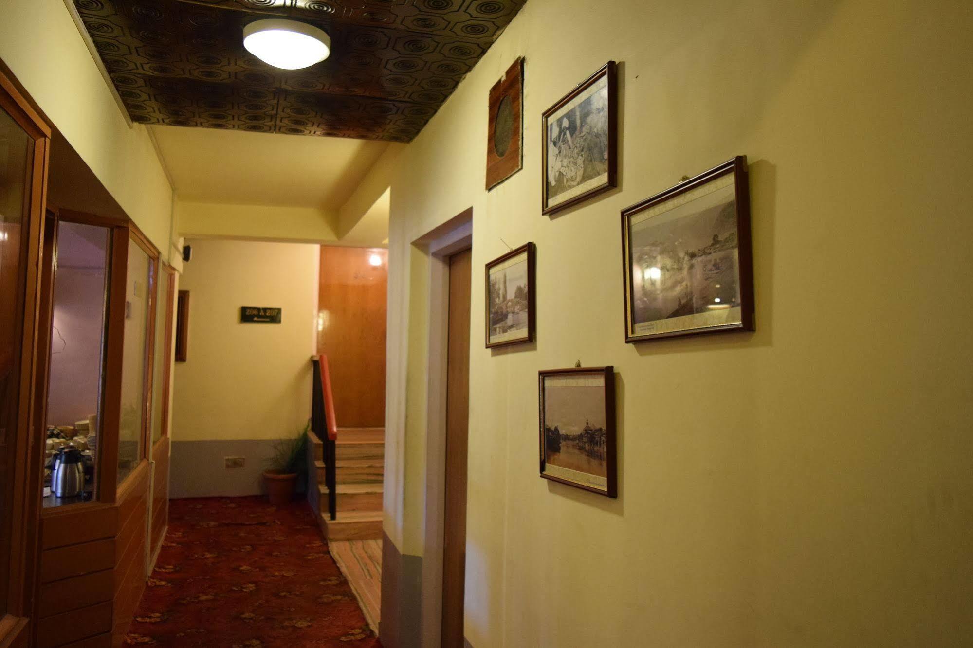 Welcome Hotel Gulmarg Ngoại thất bức ảnh